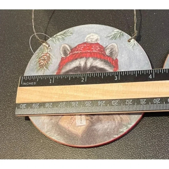 Raccoon Wood Round Christmas‎ Holiday Ornaments Red Hat 4x4 Set Of 2 NEW Rustic - Picture 2 of 4